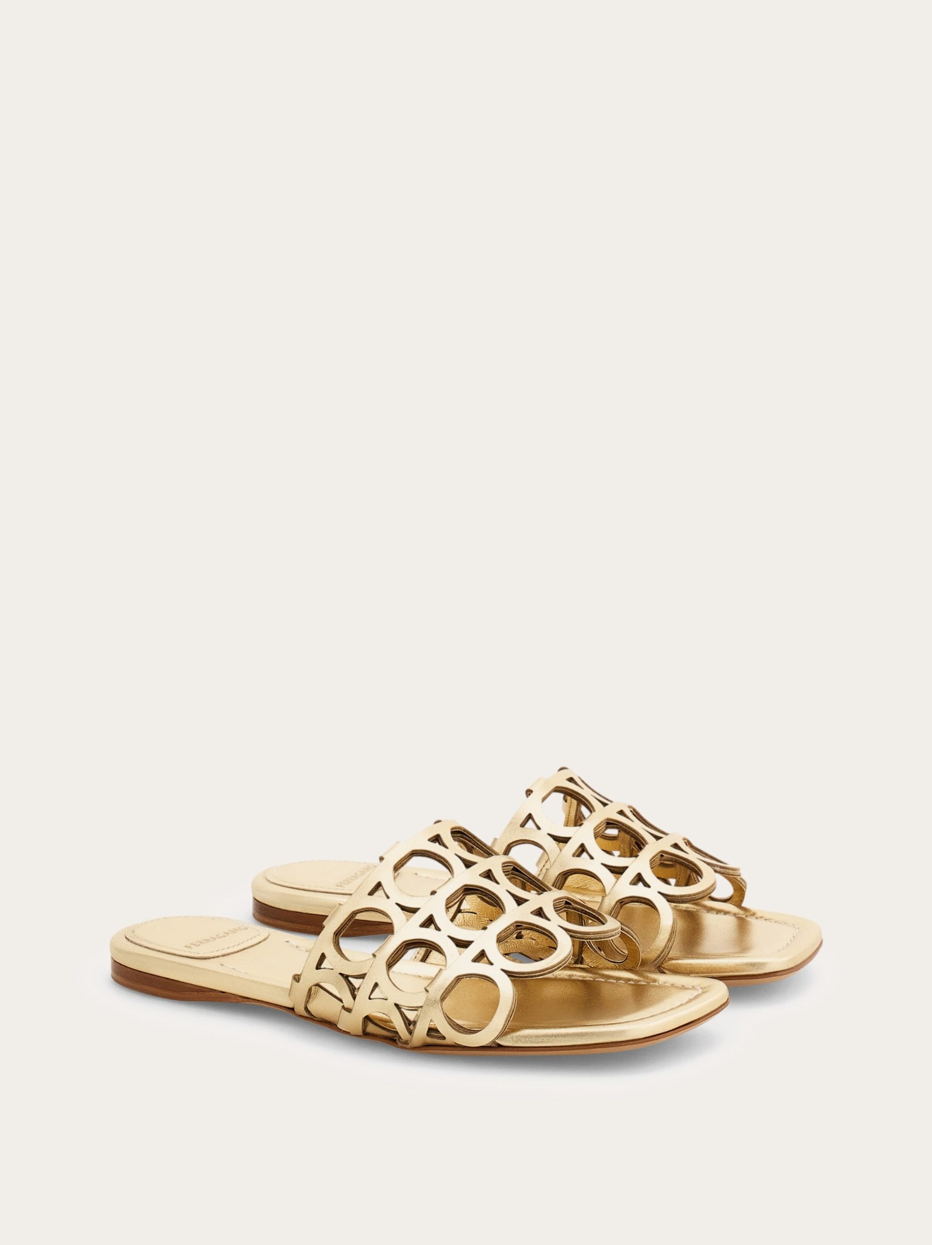 Ferragamo Gancini slide - Image 4